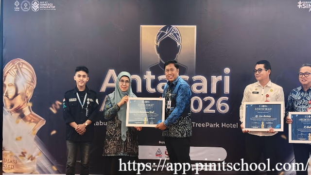 Bupati Kotabaru Dianugerahi Antasari Award 2026